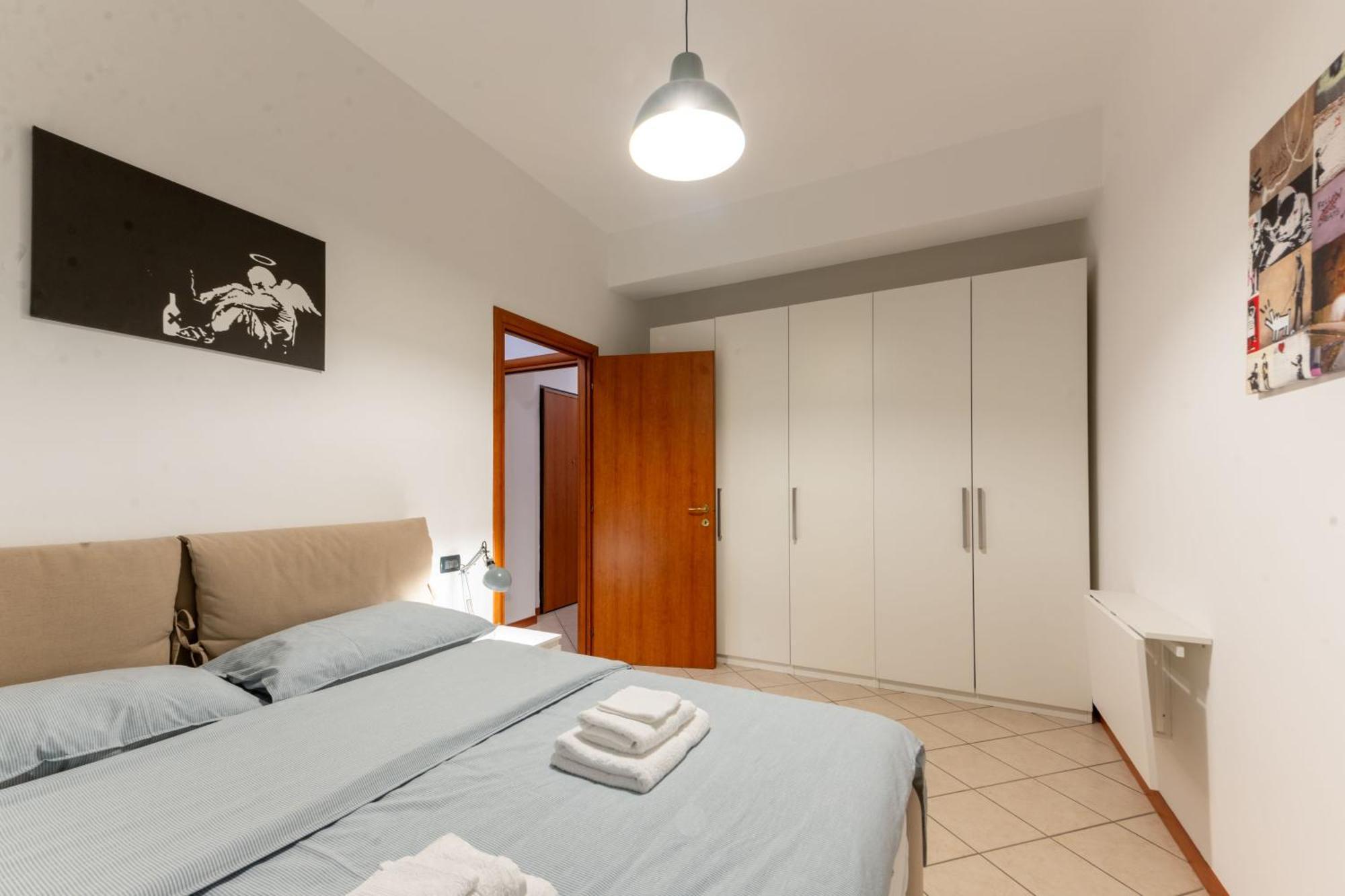 Holiday Apartment - Brescia Centro - Parcheggio Privato Екстер'єр фото